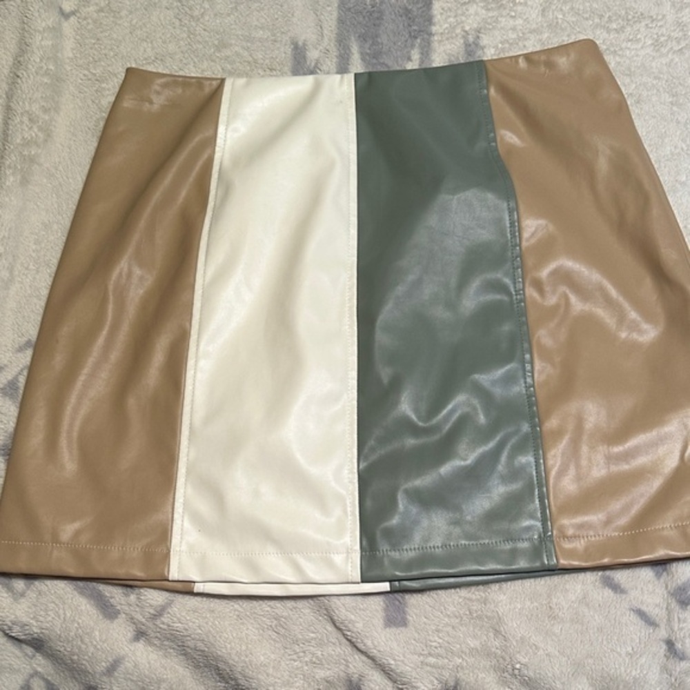 Alya Tan, Cream, and Green Faux Leather Mini Skirt